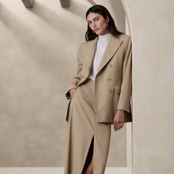 NWOT Banana Republic Wool Vasto Relaxed Italian Wool Tan Blazer Jacket Size 2 - Picture 1 of 8